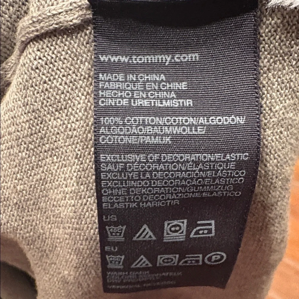 Tommy Hilfiger Men's Gray V-Neck Sweater Vest XL 100% Cotton Collegiate Preppy